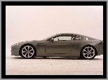 Lewy Profil, Aston Martin V8 Vantage