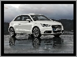 Białe, Audi A1